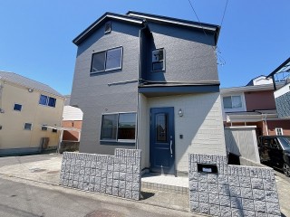 南斎院町中古住宅外観【ステディコム】